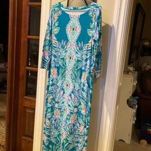 Lilly Pulitzer maxi dress . Worn once!